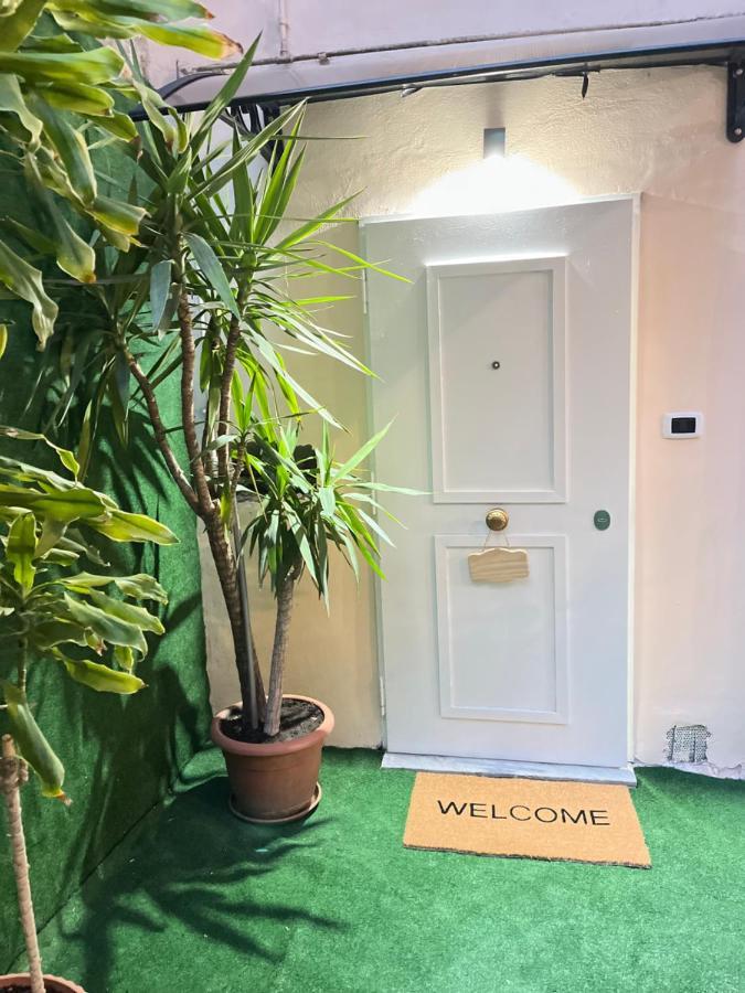 Maison Sabale' Apartment Наполи Екстериор снимка