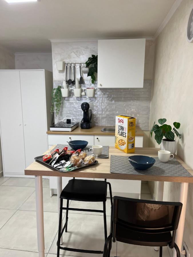 Maison Sabale' Apartment Наполи Екстериор снимка