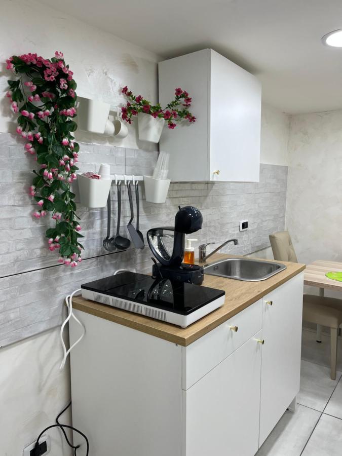 Maison Sabale' Apartment Наполи Екстериор снимка