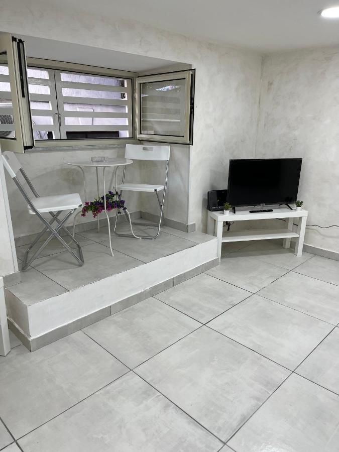 Maison Sabale' Apartment Наполи Екстериор снимка