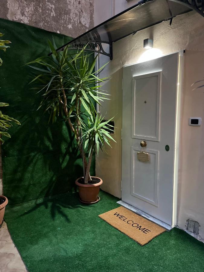 Maison Sabale' Apartment Наполи Екстериор снимка